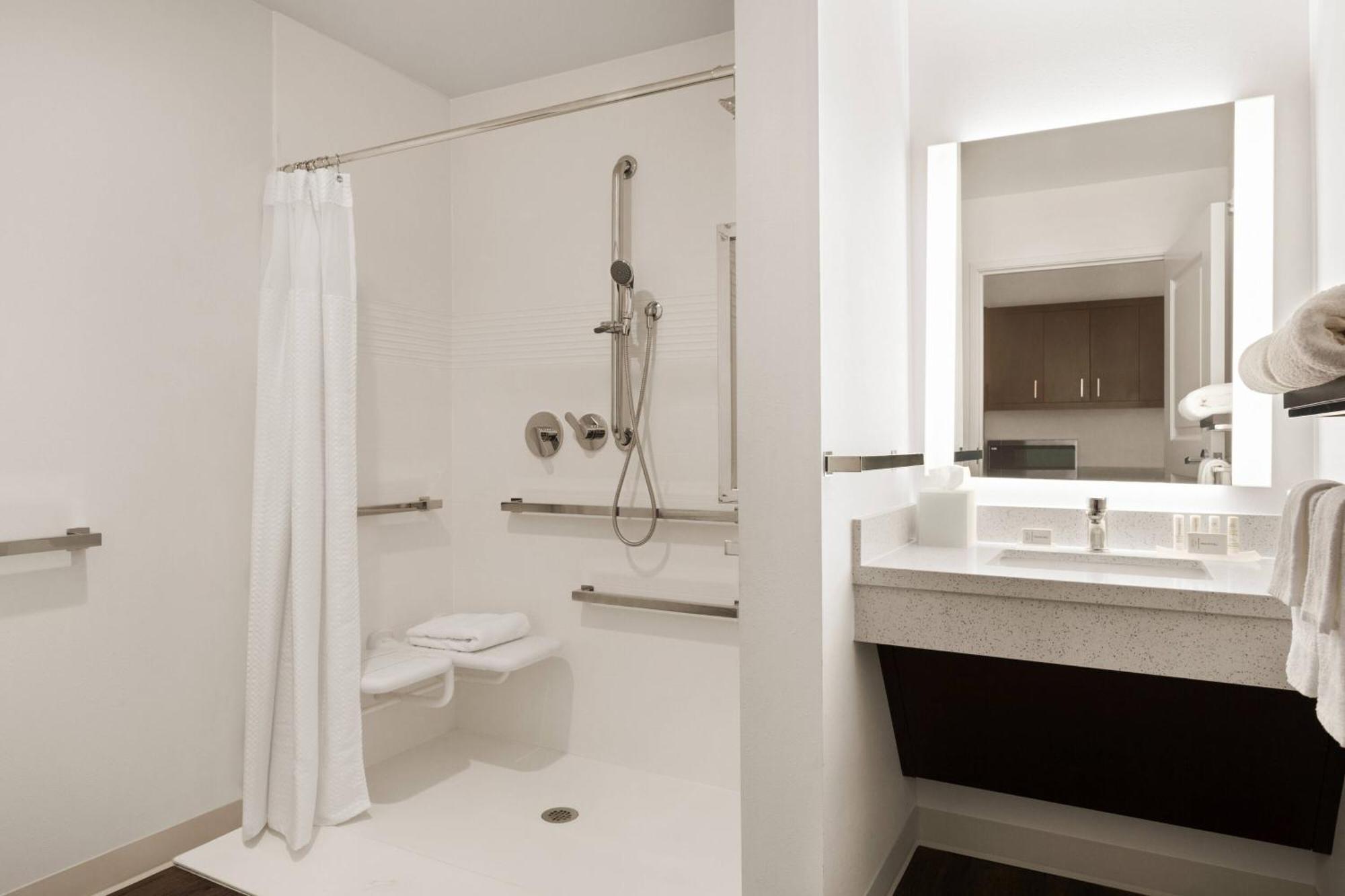 Towneplace Suites Cedar Rapids Marion Buitenkant foto